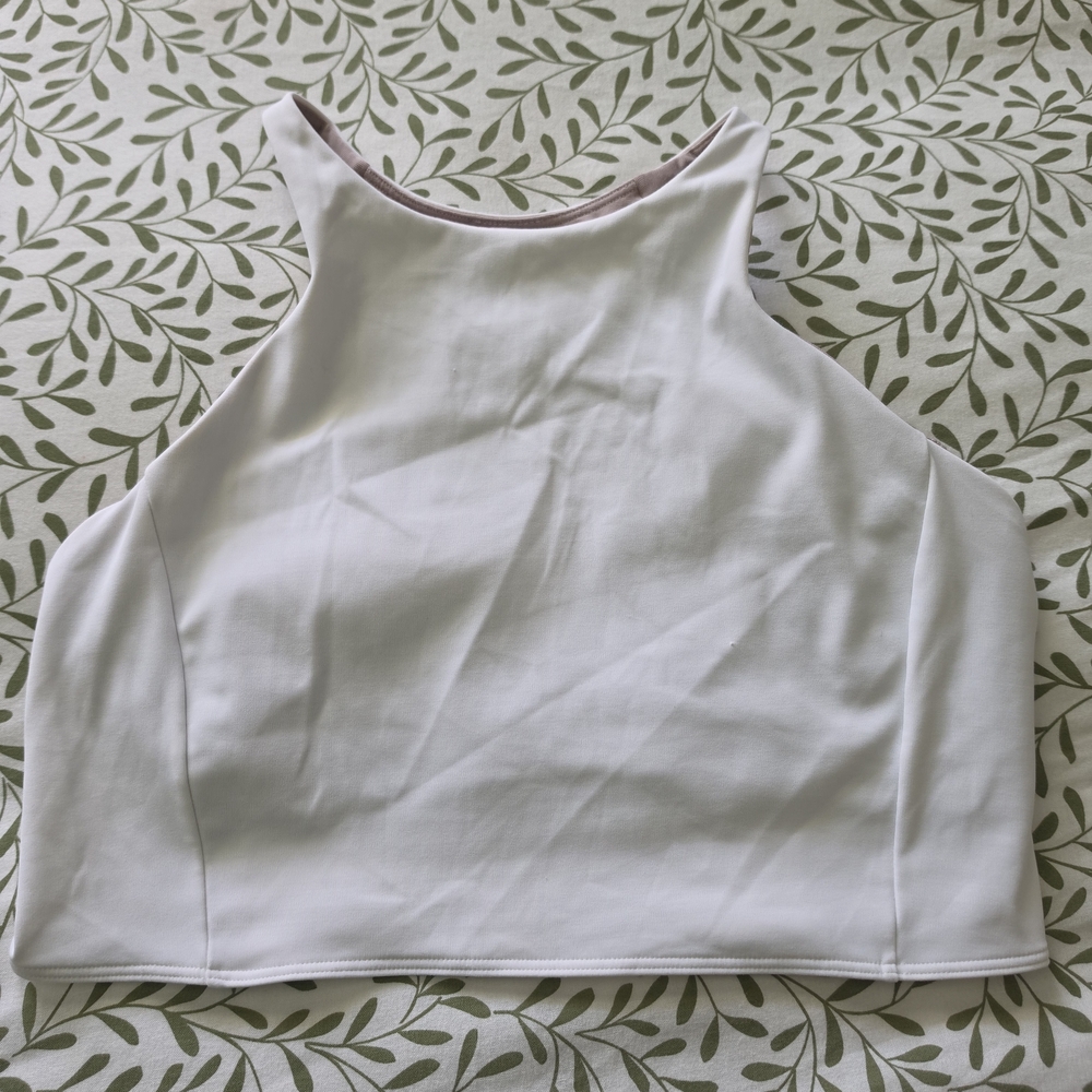 lululemon athletica White High-Neck Cropped Tank